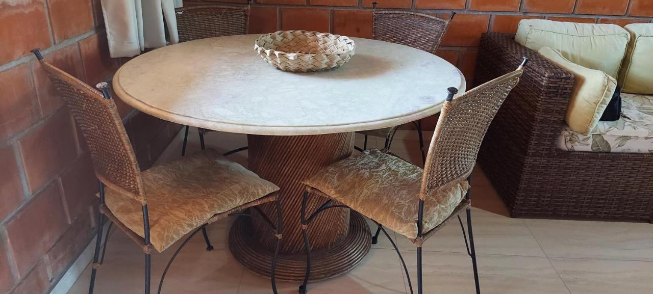 Apartamento Chale Borasol Martim De Sa Piscina 600Mts Da Praia Caraguatatuba Exterior foto